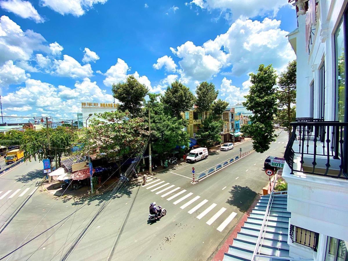 Phuong Nam Hotel Ap Tan An  エクステリア 写真