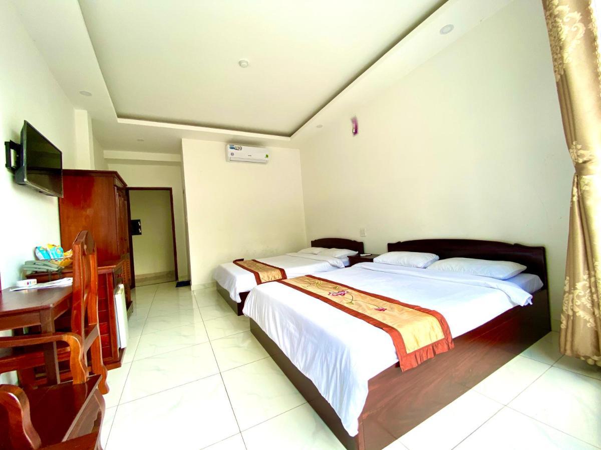 Phuong Nam Hotel Ap Tan An  エクステリア 写真